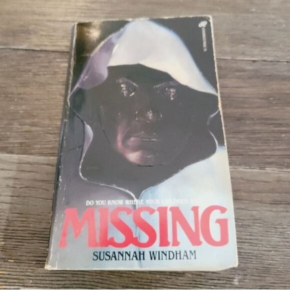 Vintage 80s Missing by Susannah Windham Horror Paperback Book - Picture 1 of 7